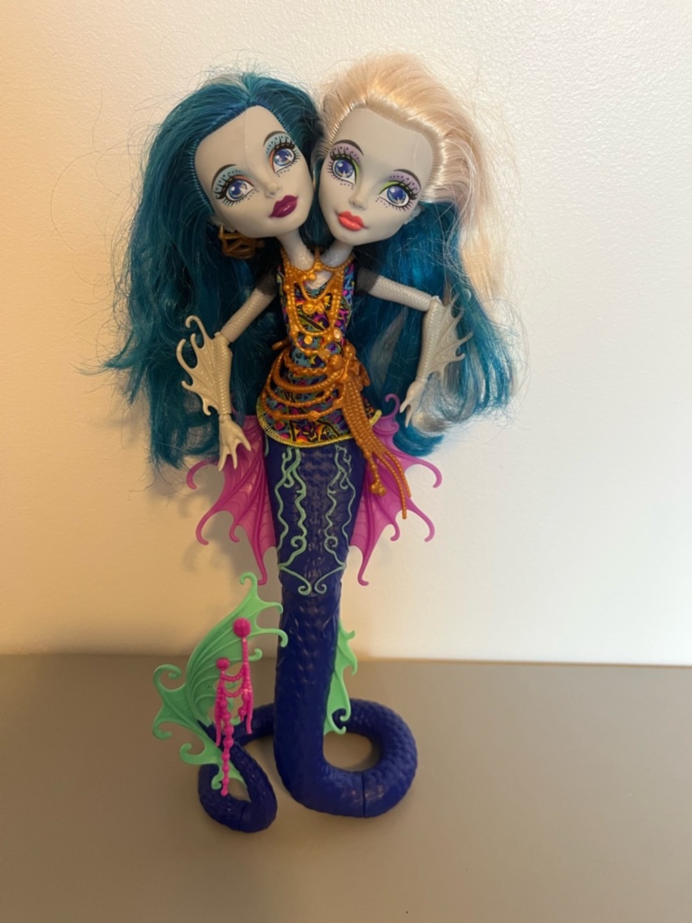 Peri Pearl Serpentine Great Scarrier Reef Monster High Doll